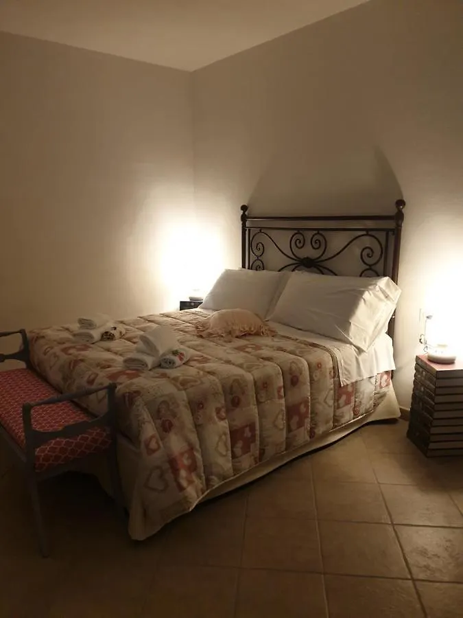 Guest house Appartamento I Tulipani. Camera I Tulipani Rossi Barberino di Mugello Italy